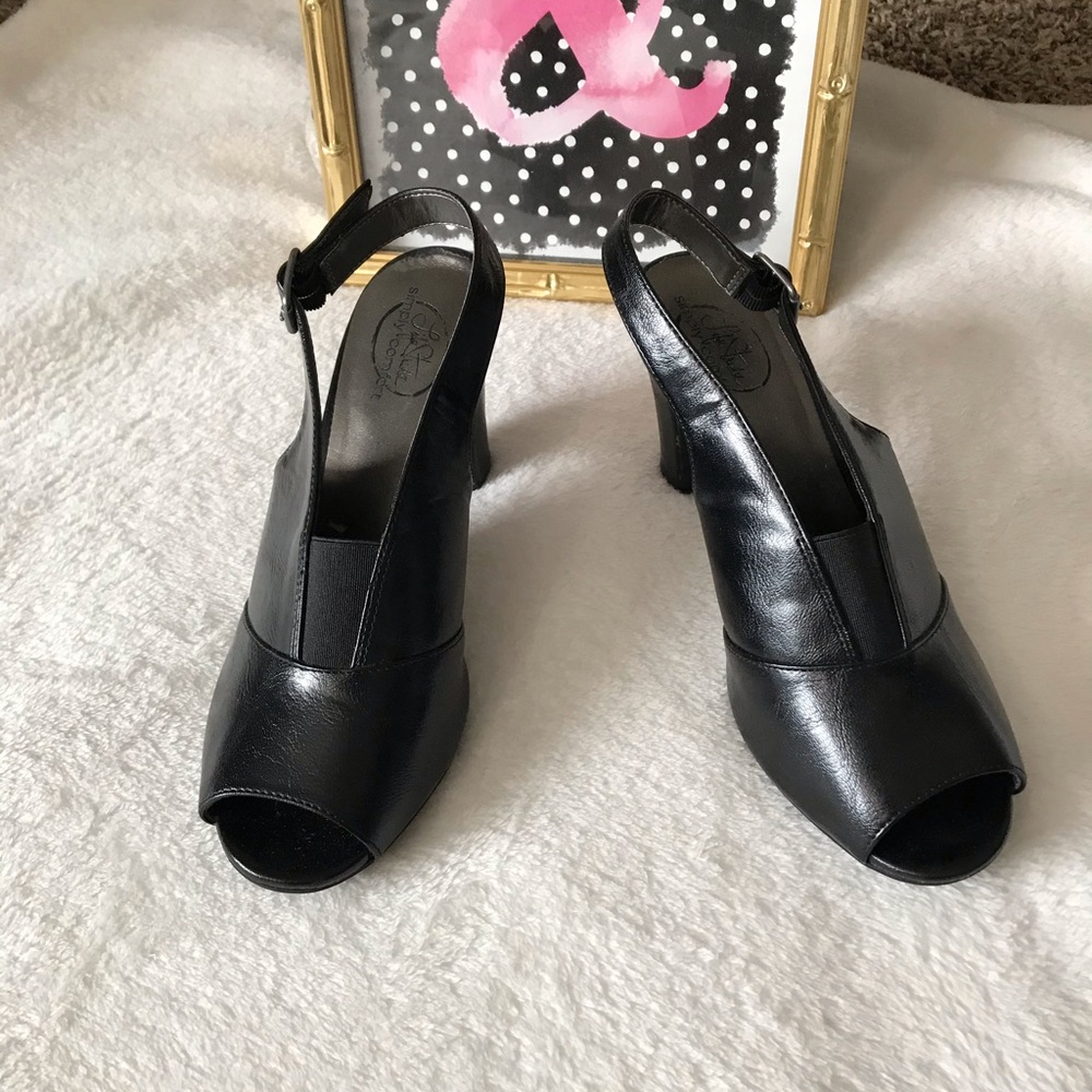 Shoes for women’s life stride.